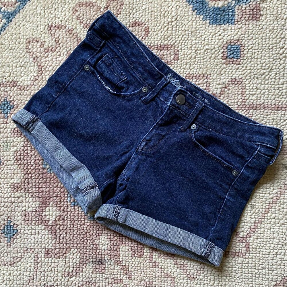 MOSSIMO Mid-Rise Midi Denim Shorts (Size: 00/24)